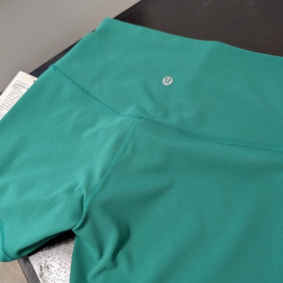 Lululemon Align High Rise 4” Short NWT - Picture 7 of 7